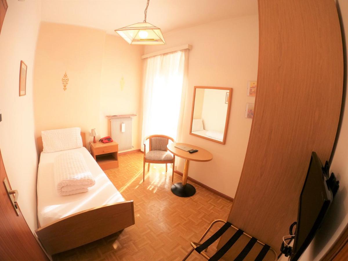 Albergo Alla Torre Siegler Im Thurm Merano Ngoại thất bức ảnh