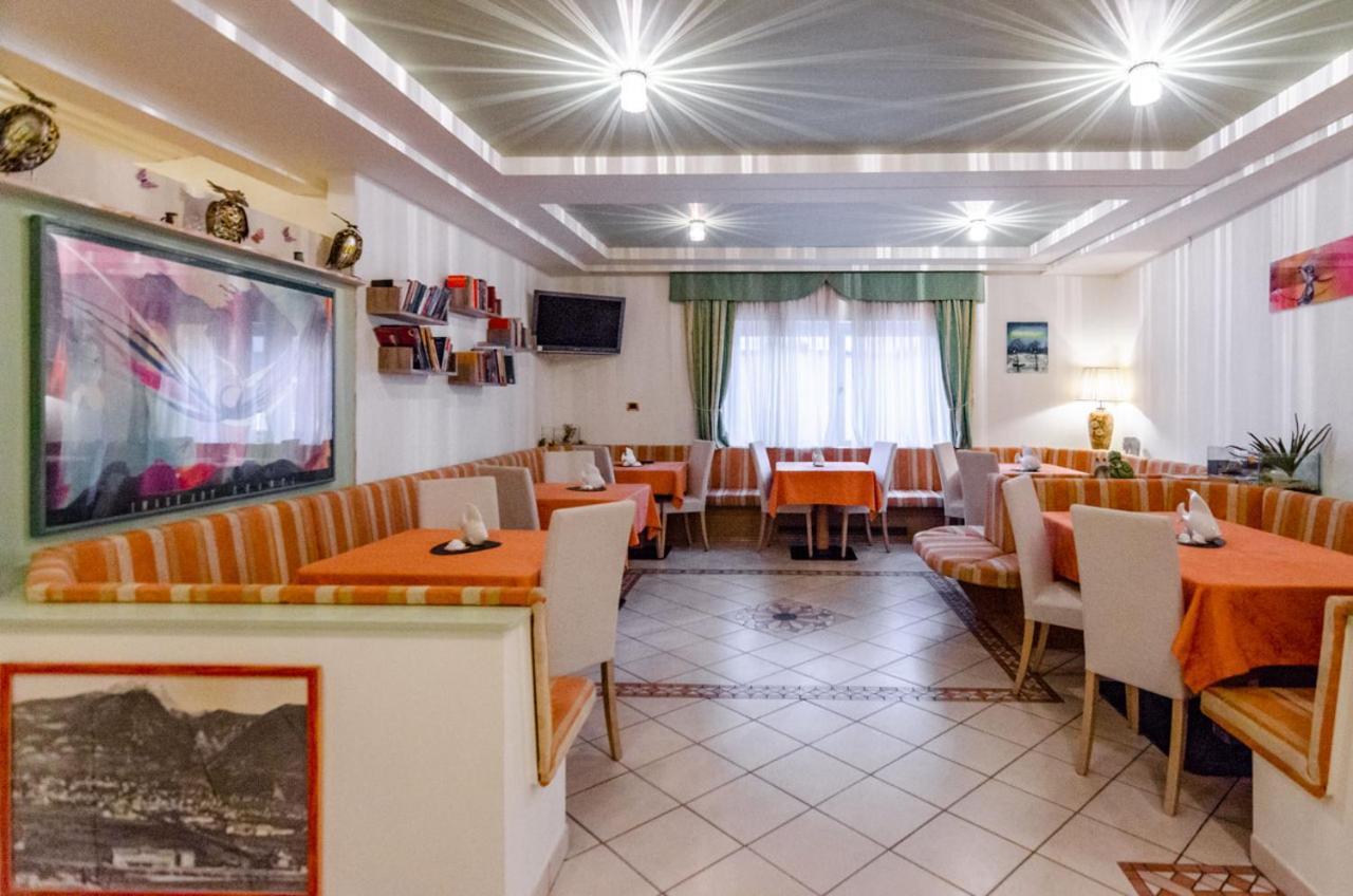 Albergo Alla Torre Siegler Im Thurm Merano Ngoại thất bức ảnh